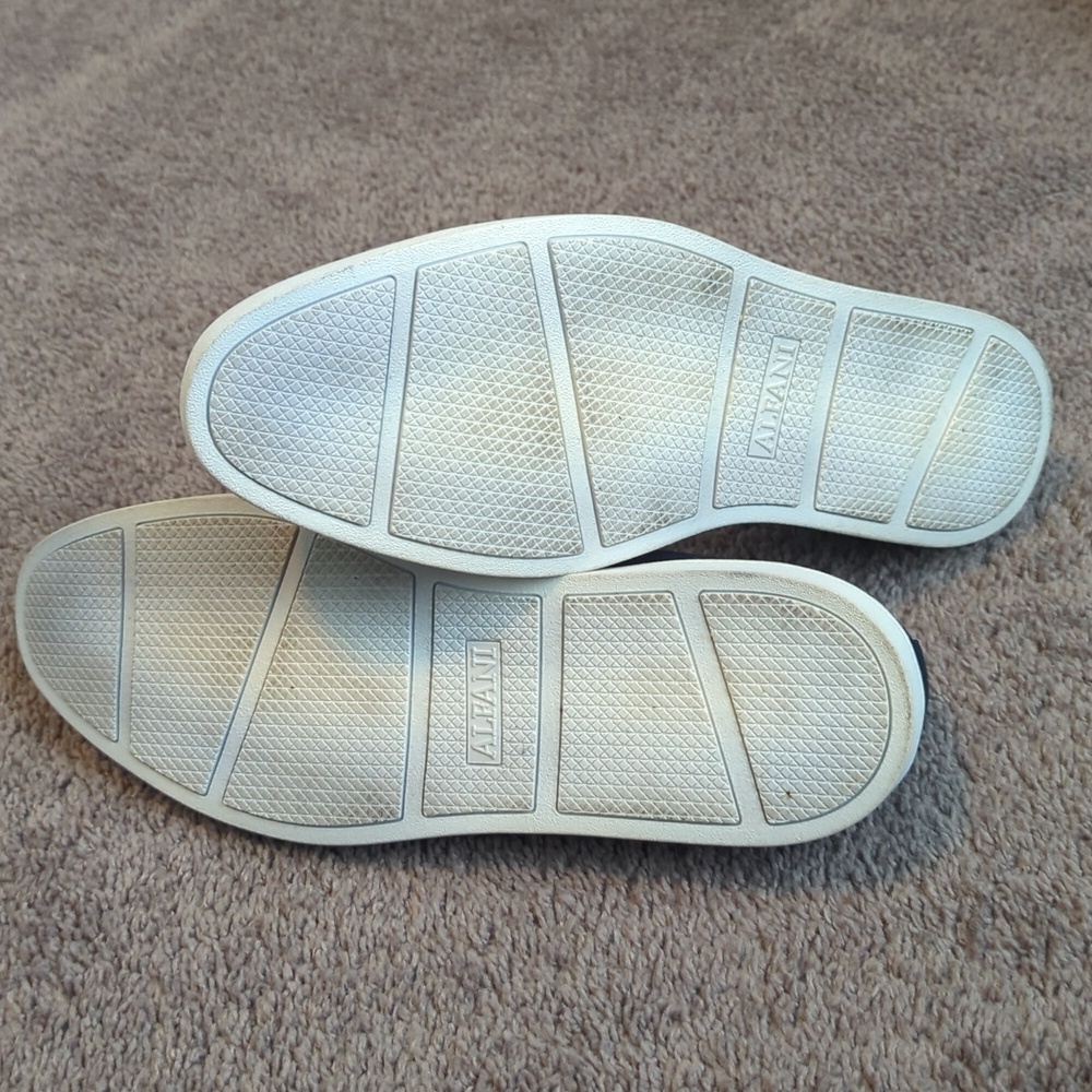 Men's Alfani Slip Ons - Picture 3 of 4